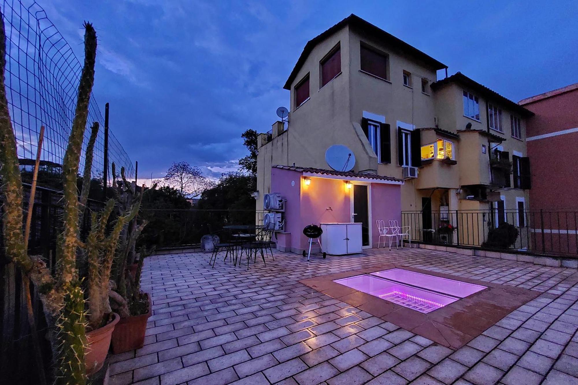 Apartment Domus Monami Dreams & Terrace In Trastevere