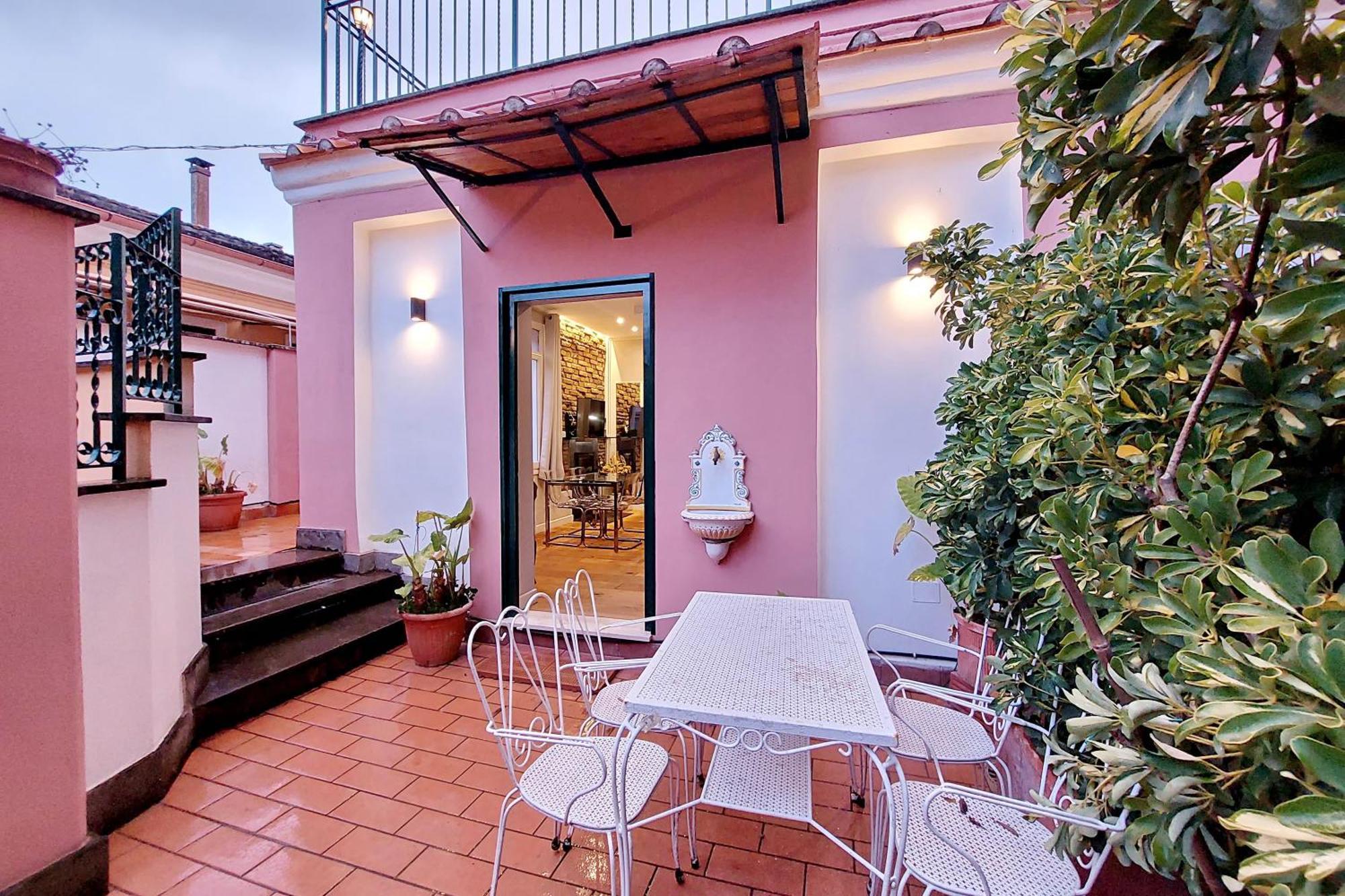 Apartment Domus Monami Dreams & Terrace In Trastevere Rom
